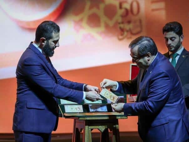The Syrian president unveiled the new currency at a ceremony in Damascus
