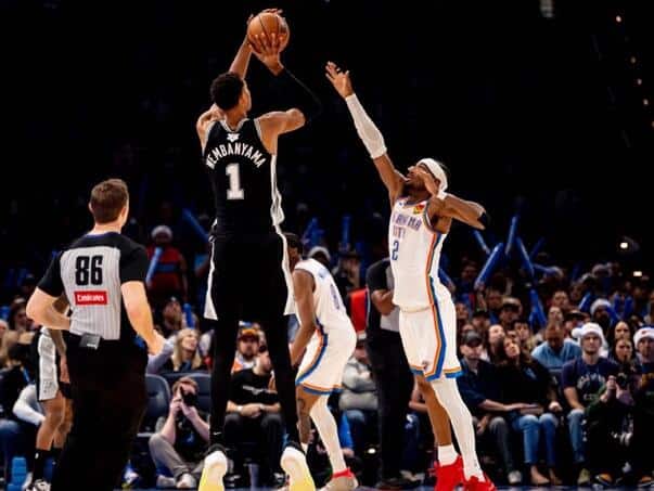 The Spurs beat Oklahoma and inflicted their third loss this season