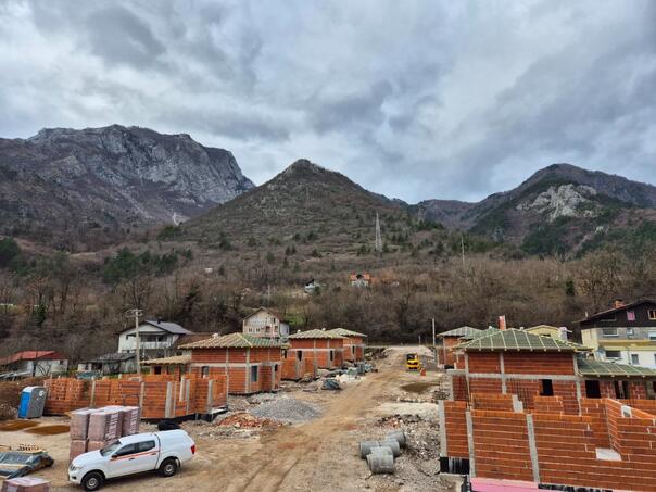 Residential buildings for 20 families in Donja Jablanica will soon be completed