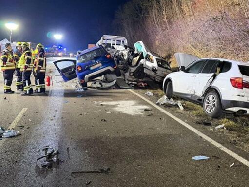 Three people died in a multi-vehicle collision near Nuremberg