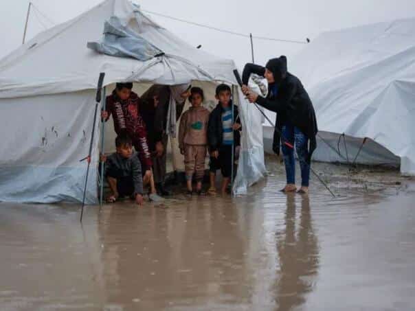 About 235,000 Palestinians affected by the consequences of winter in Gaza