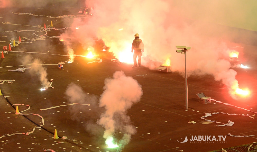 German clubs fined 12 million euros for pyrotechnics