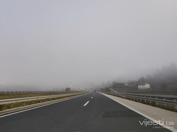 Drivers, beware! Fog and landslides on the roads in Bosnia and Herzegovina