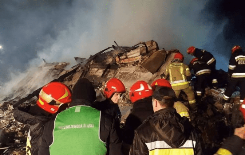 About 40 dead and 100 injured in an explosion in a bar in a Swiss ski resort