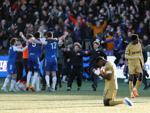 Unbelievable scenes in England: The Sixth Division kicked out the current winner of the FA Cup
