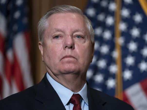 A US senator called on Trump to kill the top people of Iran