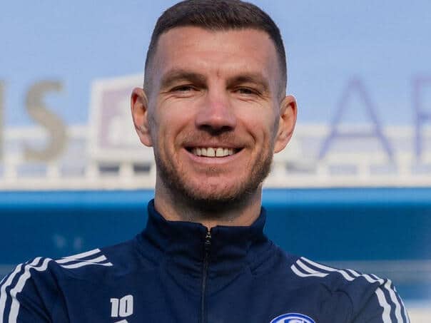 The whole of BiH and half of Germany are looking towards Gelsenkirchen: Dzeko makes his debut for Schalke today!