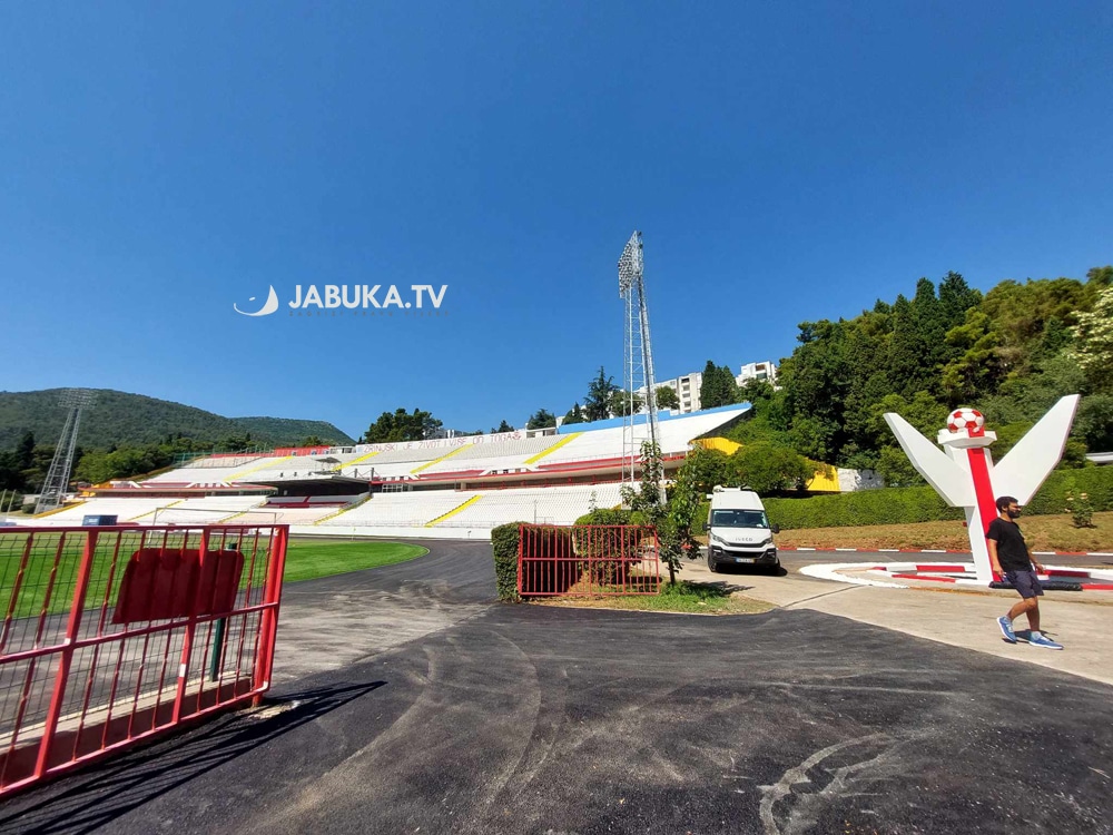 Zrinjski published a harsh statement regarding the removal of the installation: Haters and politicians spread lies – check the facts!