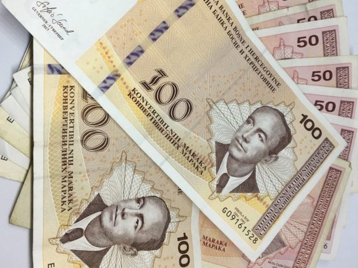Old KM banknotes are no longer valid: Here is where you can exchange them