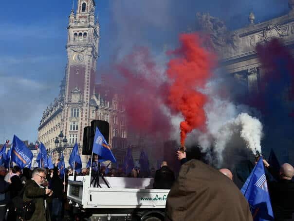 Mass police protests across France over working conditions
