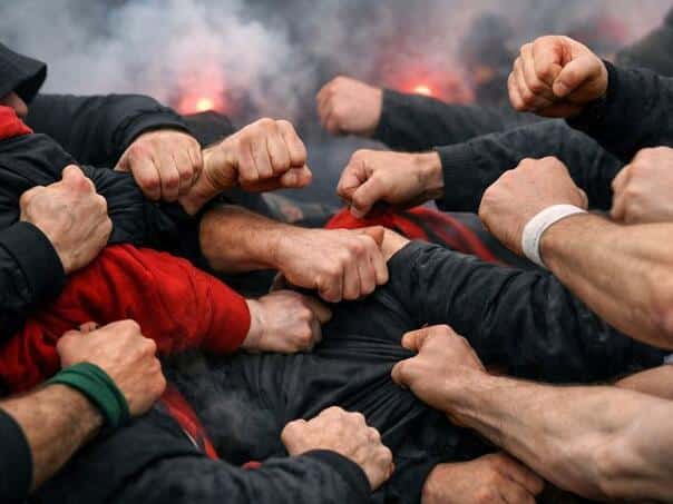 Dinamo fans made a wait for Delia and beat them up?