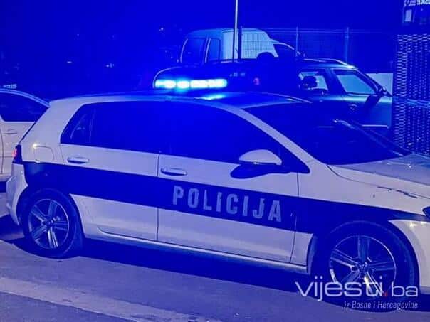 An unknown assailant attacked two people with a bat on the Spanish Square in Mostar