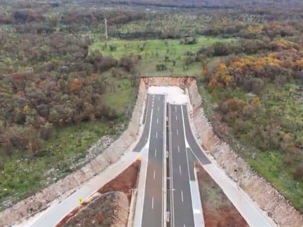A new absurdity: a highway built in Bosnia and Herzegovina that leads nowhere