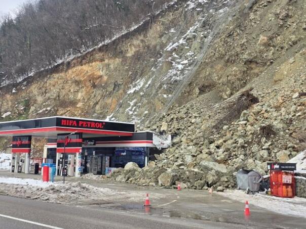 A rockfall fell on a gas station near Zvornik