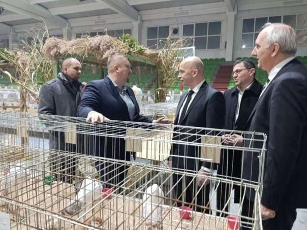Pivić opened the International Exhibition of Small Animals in Tešnje