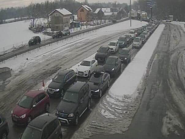 Increased traffic of passenger vehicles on the way out of Bosnia and Herzegovina at the border crossings of Dubica, Gradina and Gradiška