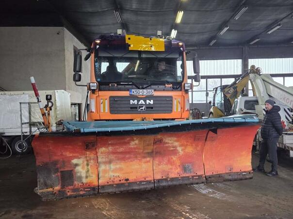 Before the announced snowfall, Bihać activated the winter service