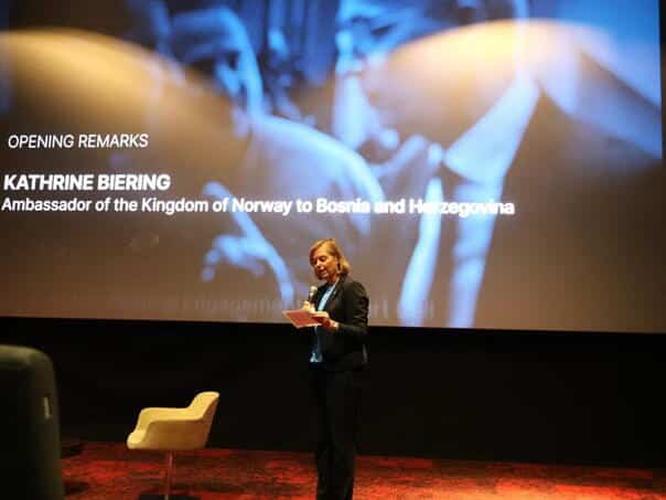 Film screening "Facing War" gathered ambassadors from Scandinavia, pupils and students in Mostar