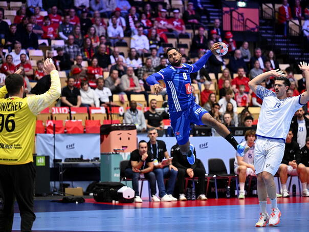 The French handball players defeated Portugal in a spectacular match