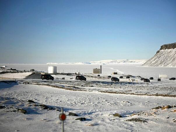 USA and Denmark without agreement, Europe sends soldiers to Greenland