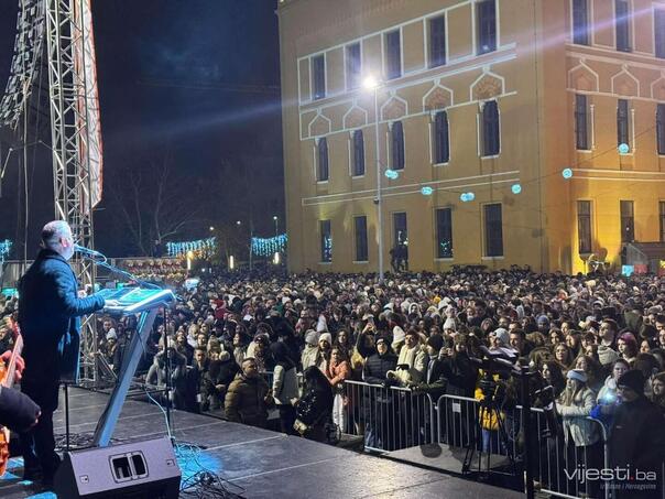 Saša Matić ushered the people of Mostar and numerous guests into the New Year
