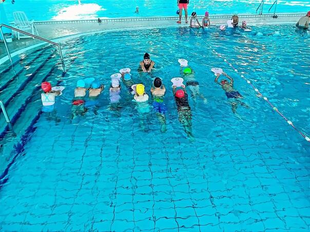 Swimming school for primary school children again at the Otok Olympic pool
