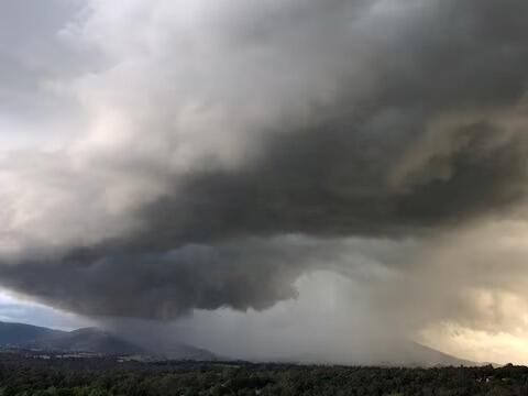 Mostly cloudy weather is expected in Bosnia and Herzegovina, with temperatures up to 12 degrees