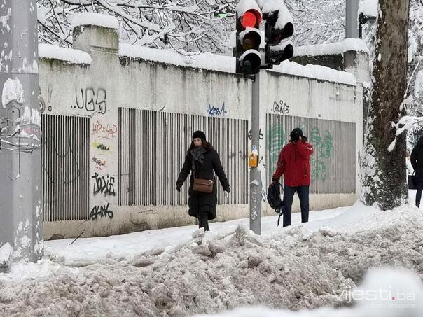 In Zenica and Sarajevo, the snow is 40 centimeters high
