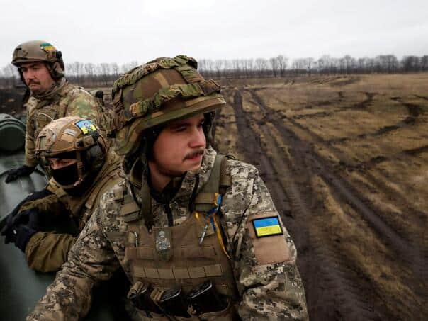 Ukrainian forces under increasing pressure in the south