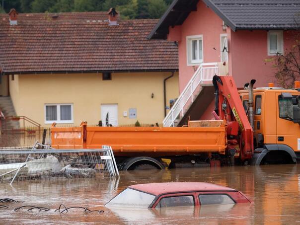 Warning for citizens: Possible floods, landslides and power outages