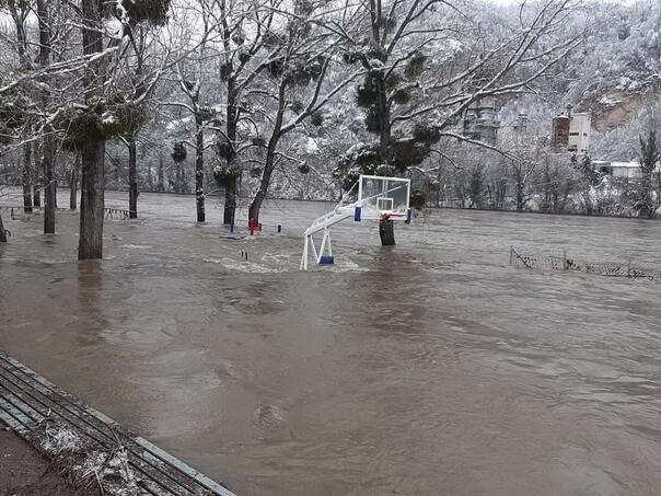 Zvornik: River Drina in slight decline