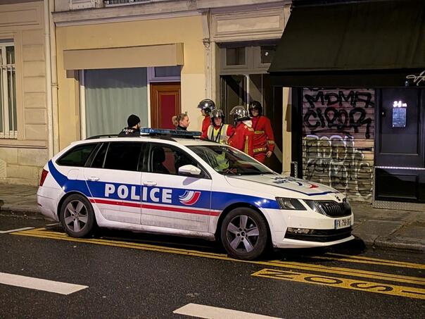 Reports of bombs disturbed Paris, several buildings were evacuated