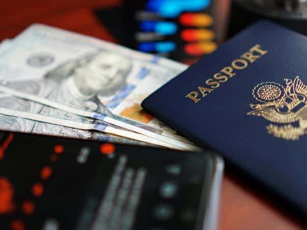 As they try to prevent immigration: Americans are increasingly leaving the country