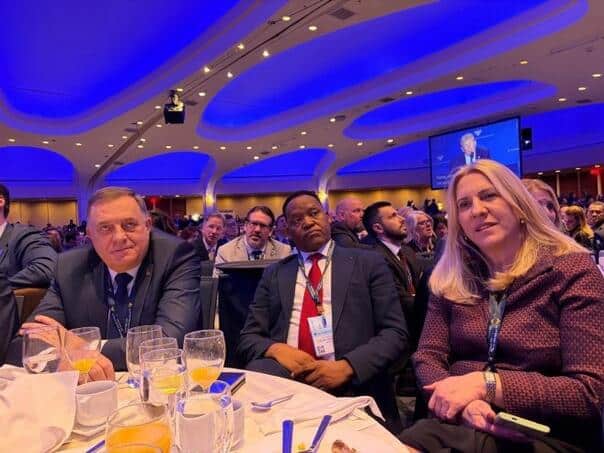 Prayer breakfast in the USA, among thousands of guests and Dodik