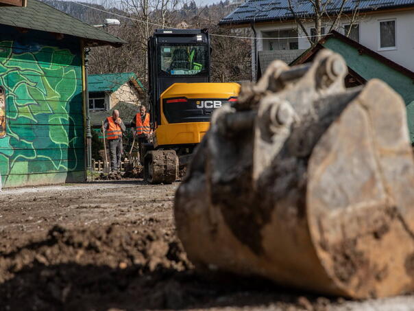 After more than 40 years: The complete renovation of the trails and plateau in Pionirska dolina has begun