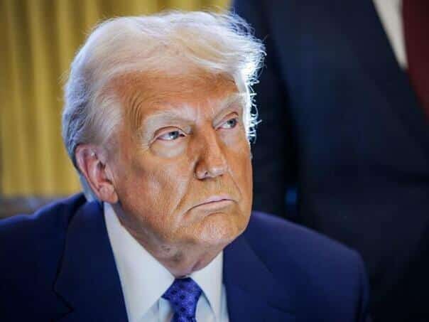 A rare photo of Trump without makeup and complexion enhancer has been published