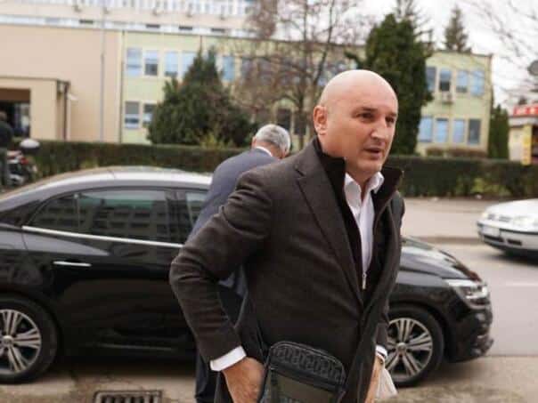 The new trial of the former prime minister of the RS, Aleksandar Džombić, has begun