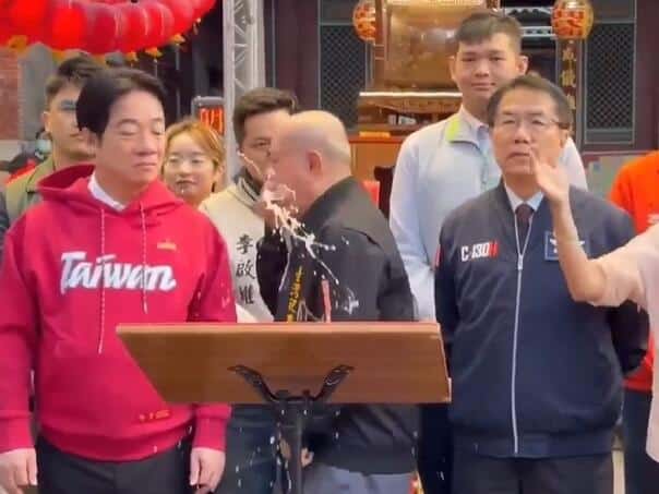 The president of the state temple vomited after the Taiwanese president