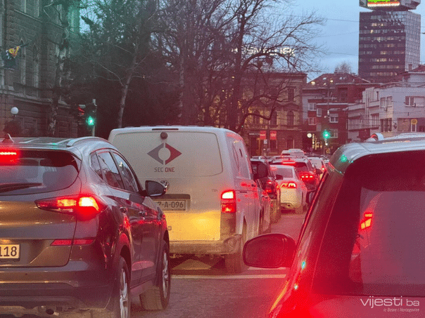 Ramadan behind the wheel: How to beat the Iftar traffic rush