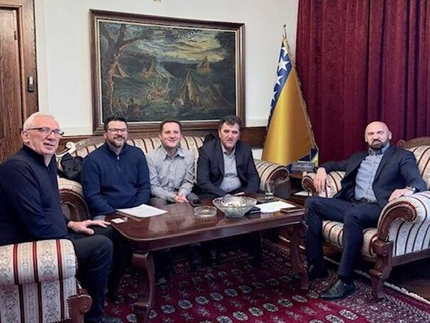 BiH handball players visiting Isak: Courage and patriotism with the national jersey