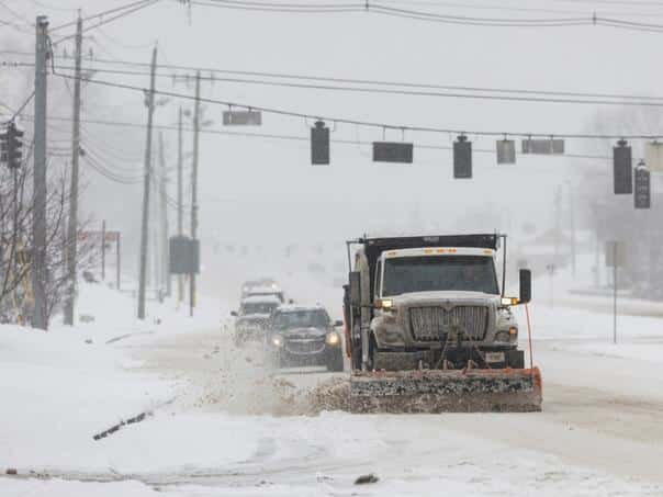Snowstorm ravages USA: More than 80 dead