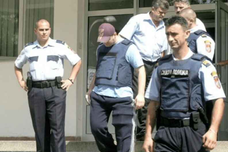 One of the most dangerous murderers in BiH is being released from prison today: he strangled his victims and buried their bodies