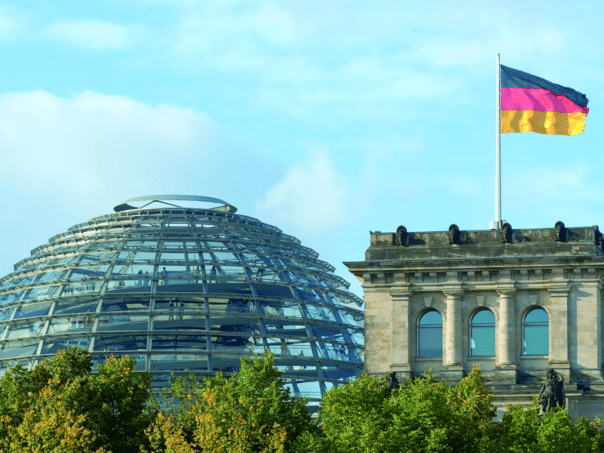 Study: The crises cost Germany almost a trillion euros