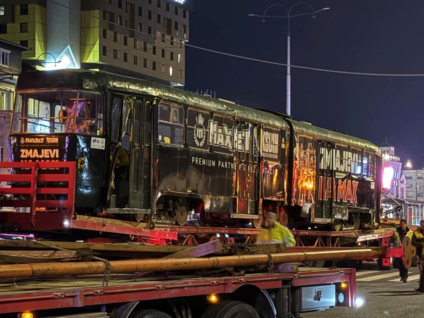 The prosecution claims: The tram is correct, the driver is responsible