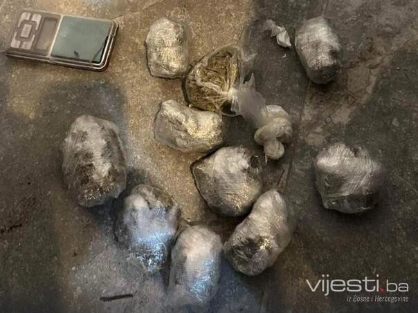 Drugs, weapons and explosives seized in Tuzla: One person arrested