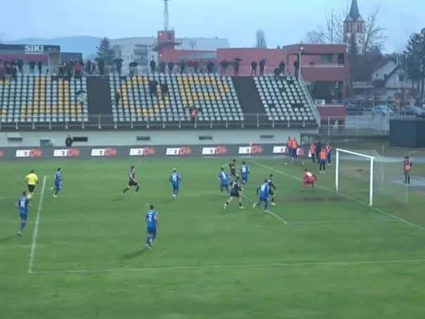 Already in the first match, a disputed situation: Was a regular goal scored in Rudar?