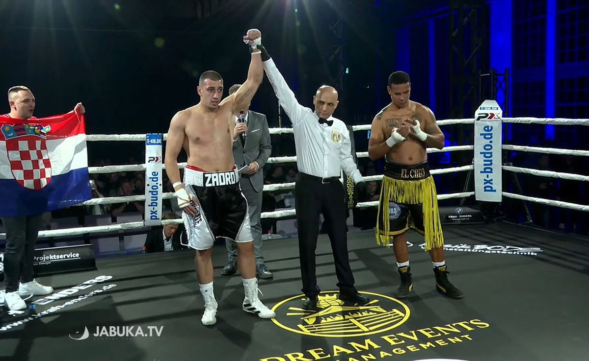 Zadro knocked out Marcano: “Now we are waiting for the title defense at Pecara”