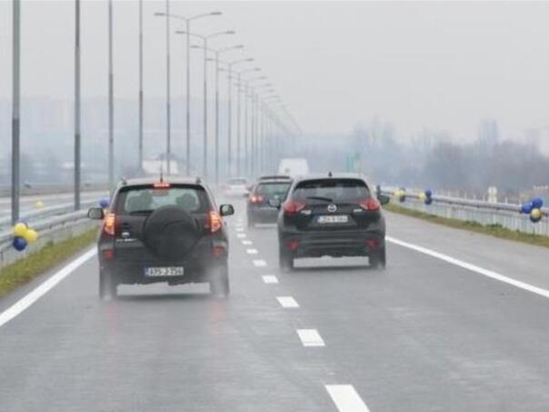 Wet roads, fog and frequent landslides in Bosnia and Herzegovina. roads