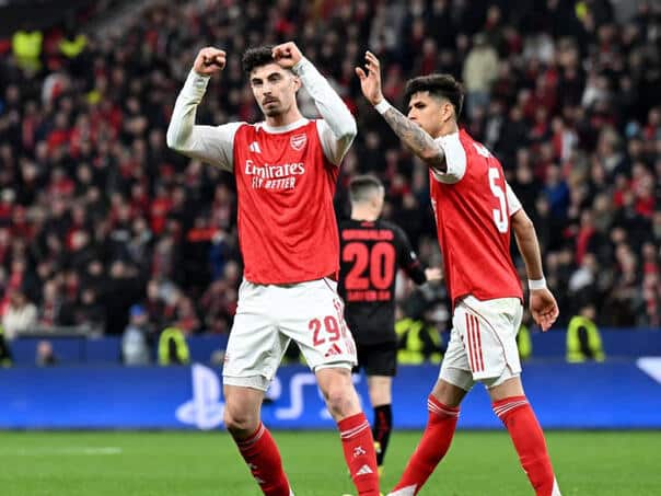 Arsenal saved themselves from defeat in Leverkusen in the end