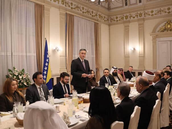 Bećirović hosted an iftar for diplomats and reisa-l-ulema Kavazović